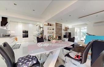 Eladó Nyíregyházai ikerház hirdetés (53695691)