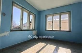 Eladó Gyöngyösoroszi családi ház hirdetés (13787744)