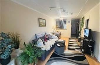 Eladó Budapest XV. kerületi egyéb lakás hirdetés (37543575)