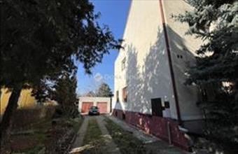 Eladó Budapest XI. kerületi ikerház hirdetés (96243629)