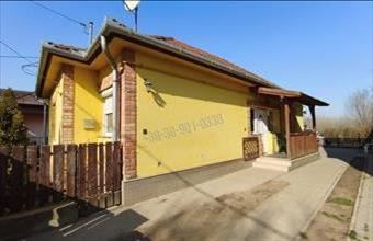Eladó Erdőteleki családi ház hirdetés (71339442)