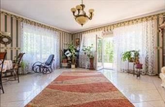 Eladó Budapest XVI. kerületi családi ház hirdetés (94353444)