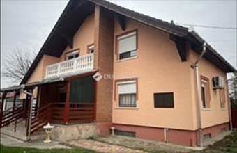 Eladó Tápiószentmártoni családi ház hirdetés (99593544)