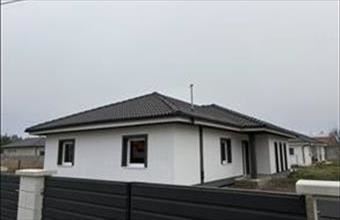 Eladó Kiskunlacházai családi ház hirdetés (77176925)