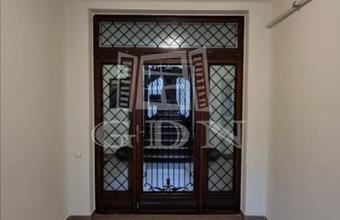 Kiadó Székesfehérvári iroda irodaházban hirdetés (74937378)