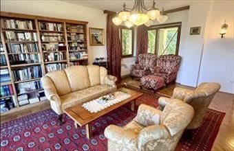 Eladó Solymári családi ház hirdetés (33317591)