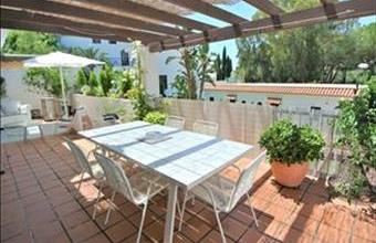 Eladó Spanyolországi tégla lakás hirdetés (99218395)