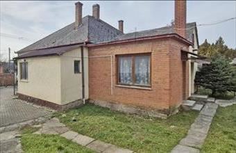 Eladó Tényői családi ház hirdetés (24776439)