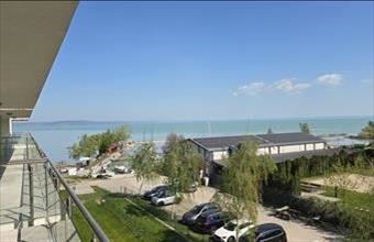 Eladó Siófoki tégla lakás hirdetés (77333547)