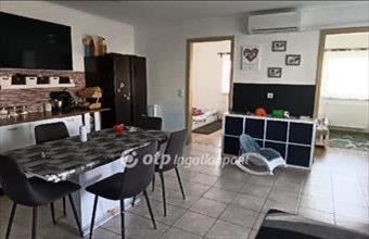 Eladó Délegyházai ikerház hirdetés (34832759)