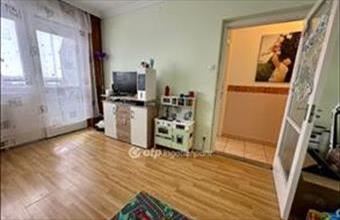 Eladó Debreceni panel lakás hirdetés (34444495)