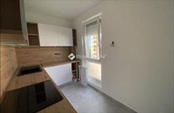 Eladó Pécsi panel lakás hirdetés (32754473)