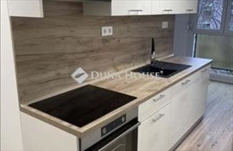 Eladó Pécsi panel lakás hirdetés (43775421)