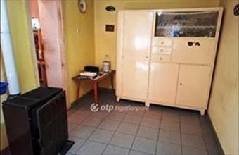 Eladó Békéscsabai családi ház hirdetés (33245424)