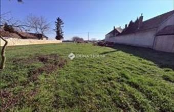 Eladó Hahóti lakóövezeti telek hirdetés (57447275)