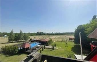 Eladó Jakabszállási kastély hirdetés (96323822)