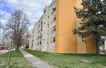 Eladó Oroszlányi panel lakás hirdetés (34974348)