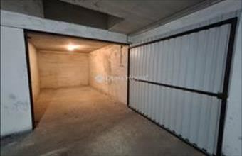 Eladó Debreceni egyedi garázs hirdetés (74437563)