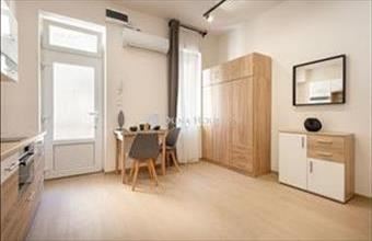 Eladó Budapest VII. kerületi tégla lakás hirdetés (74124673)