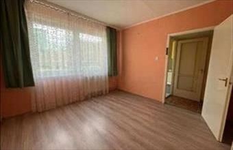 Eladó Móri panel lakás hirdetés (59136562)