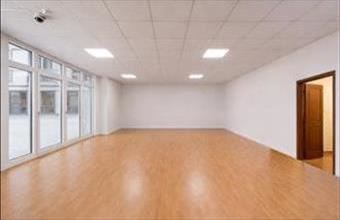 Eladó Tatabányai egyéb üzlethelyiség hirdetés (39633196)