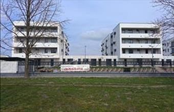 Eladó Komáromi tégla lakás hirdetés (94942972)