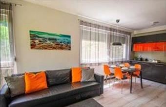 Eladó Balatonboglári tégla lakás hirdetés (63565374)