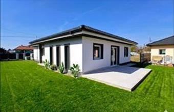 Eladó Kiskunlacházai családi ház hirdetés (32734722)