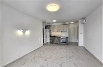 Kiadó Győri tégla lakás hirdetés (66239349)