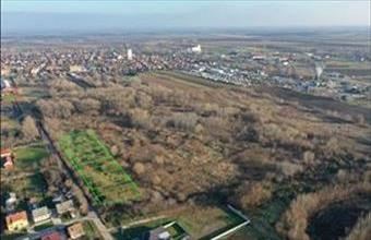 Eladó Csornai lakóövezeti telek hirdetés (37649354)