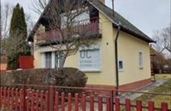 Eladó Dombóvári hétvégi ház hirdetés (72932937)