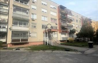 Eladó Budapest XXI. kerületi csúsztatott zsalus lakás hirdetés (53454943)