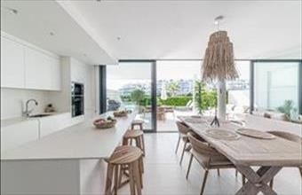 Eladó Spanyolországi tégla lakás hirdetés (46312341)