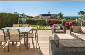 Eladó Spanyolországi tégla lakás hirdetés (84387739)