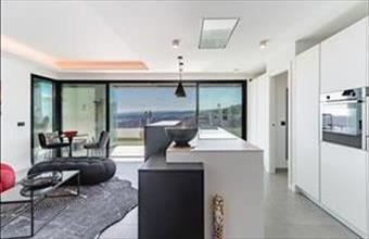 Eladó Spanyolországi tégla lakás hirdetés (86952573)