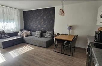 Eladó Oroszlányi tégla lakás hirdetés (97958378)