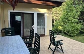 Eladó Budapest II. kerületi családi ház hirdetés (39221392)