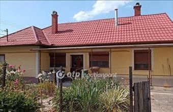 Eladó Békési családi ház hirdetés (32237497)