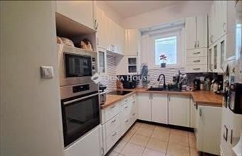 Eladó Vecsési házrész hirdetés (57434432)