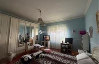 Eladó Vecsési házrész hirdetés (35745495)