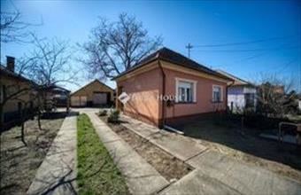 Eladó Újszilvási családi ház hirdetés (87453636)