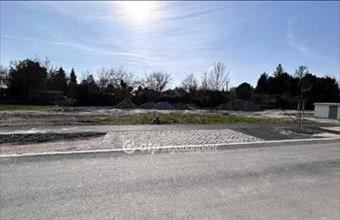 Eladó Győri egyéb telek hirdetés (92498911)