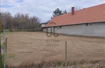 Eladó Szári lakóövezeti telek hirdetés (35824354)