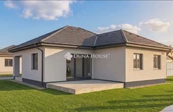 Eladó Nyíregyházai ikerház hirdetés (25154938)
