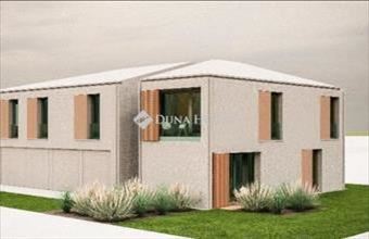 Eladó Debreceni csúsztatott zsalus lakás hirdetés (45444444)