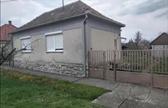 Eladó Szentlőrinci családi ház hirdetés (49549275)