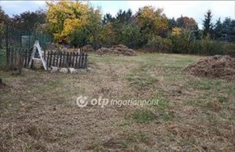 Eladó Martonvásári lakóövezeti telek hirdetés (78276463)