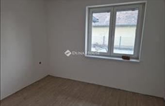 Eladó Üllői ikerház hirdetés (89353334)