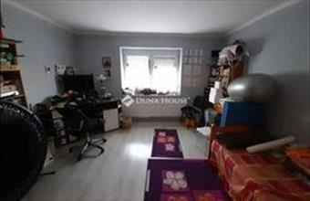 Eladó Jászfényszarui családi ház hirdetés (43737837)