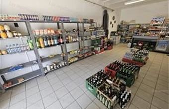 Eladó Tatai egyéb üzlethelyiség hirdetés (97894984)